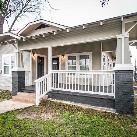 Ferienwohnung Hackberry St #A Renovated 2Br/2Ba Near Downtown San Antonio Exterior foto