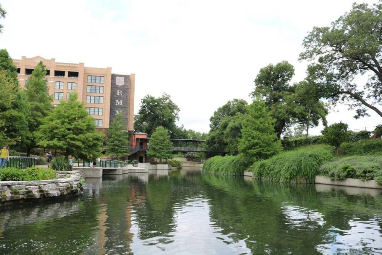 Ferienwohnung Hackberry St #A Renovated 2Br/2Ba Near Downtown San Antonio Exterior foto